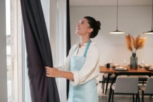How to Deep Clean Blinds Safely