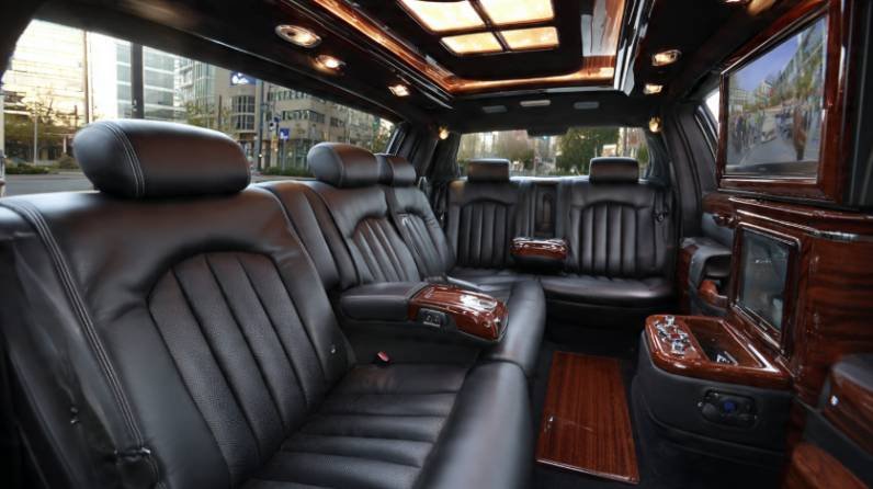 5 Reasons Executive Limo Services Are Worth Every Penny for Business Travel