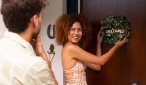 5 Things Guests Notice When They Visit Your Home
